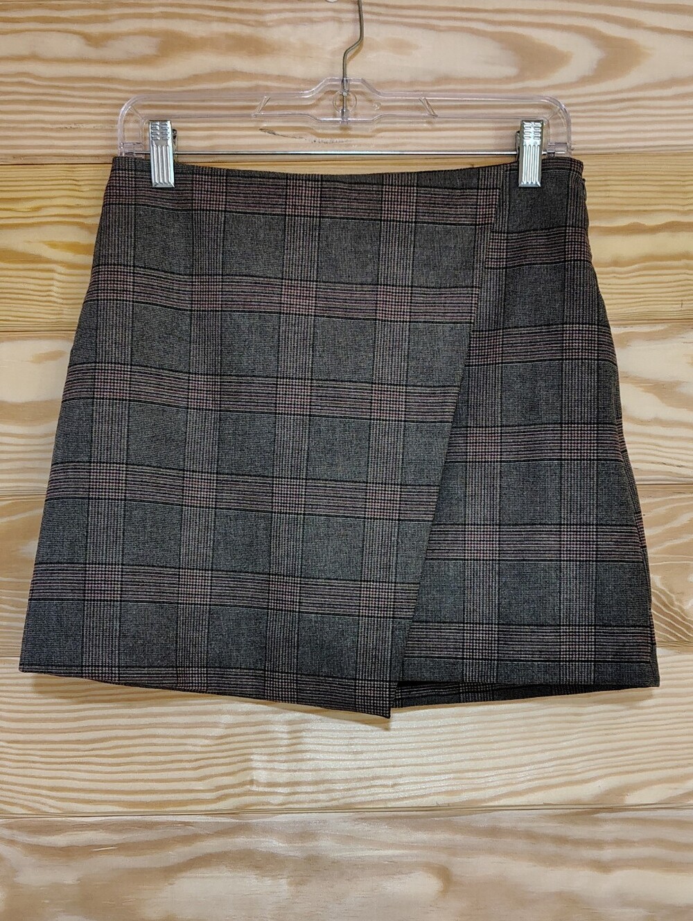 Old Navy NEW Plaid Faux Wrap Mini Skirt Small Gray Pink Preppy Dark Academia